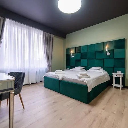 Casa de hóspedes Zero 3*