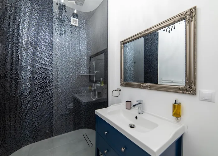 Zero בית הארחה 3*